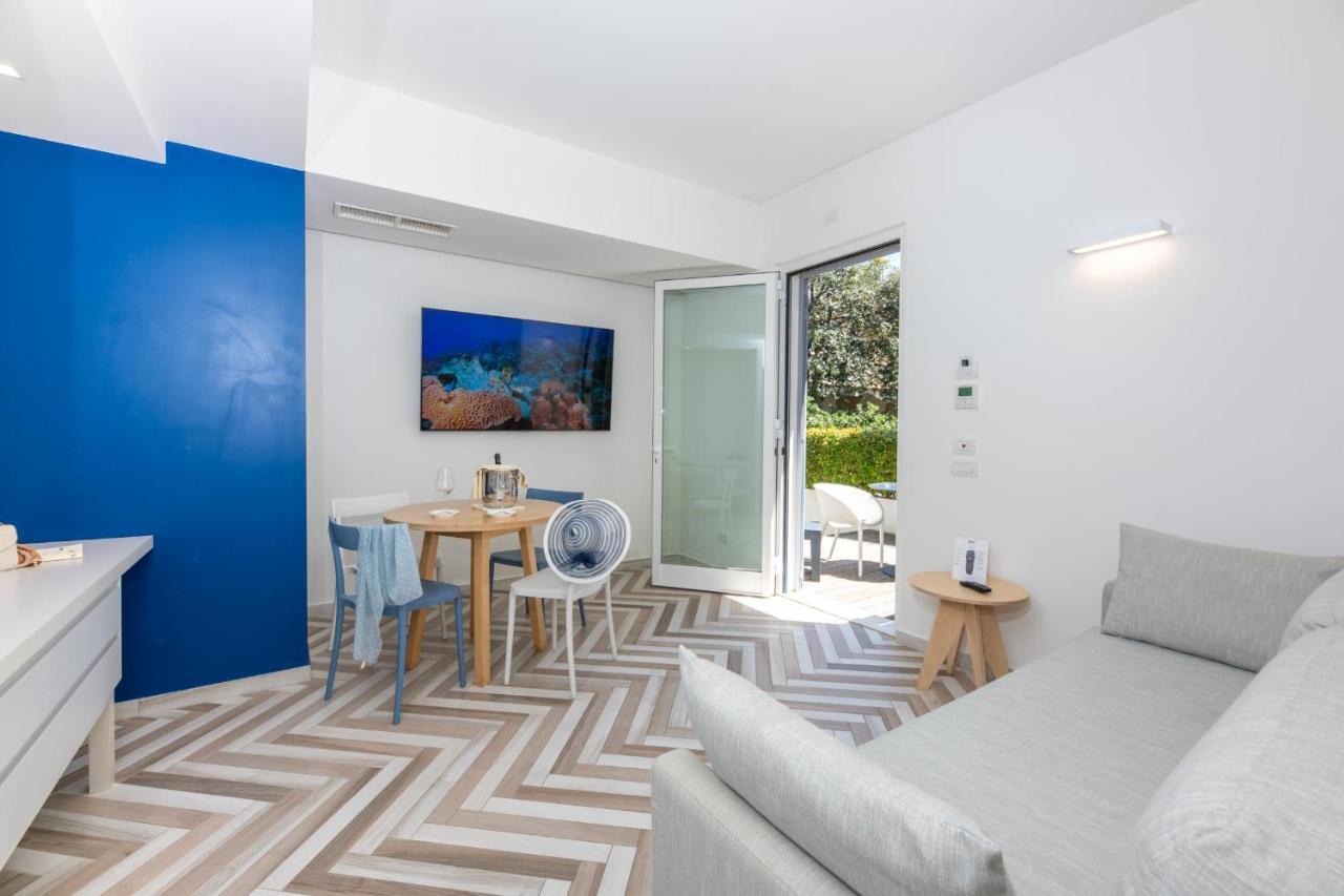 Amarina Suite Emotion Marina di Pietrasanta Ngoại thất bức ảnh